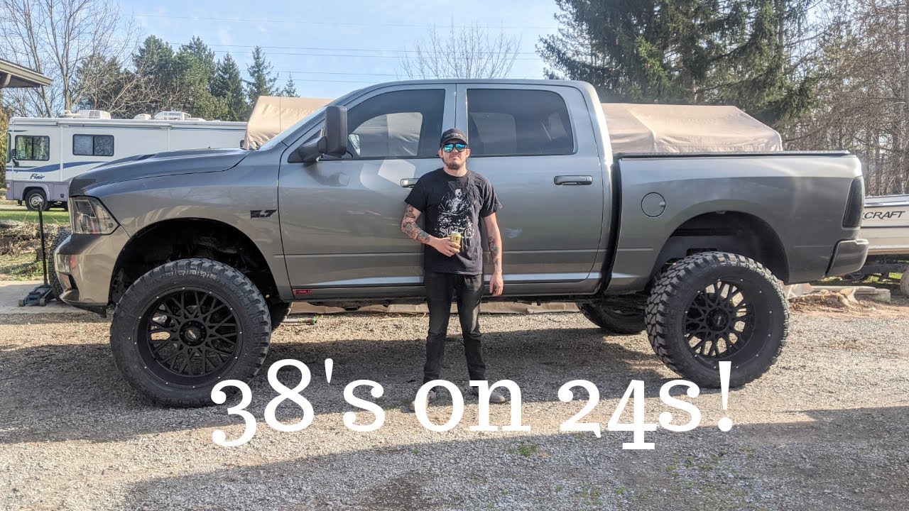 Dodge Ram 1500 gets huge wheels and tires