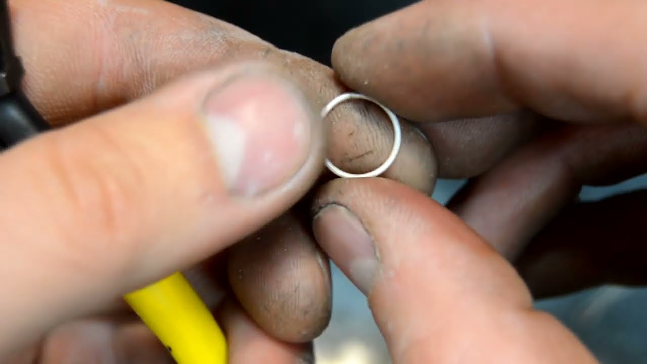 Chain weaving 