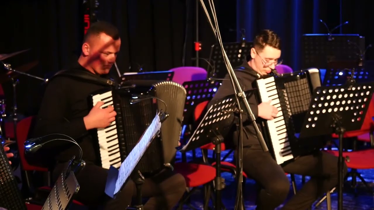Vojnički marš - Kvartet harmonika i orkestar SGŠ Jakova Gotovca Novi Travnik