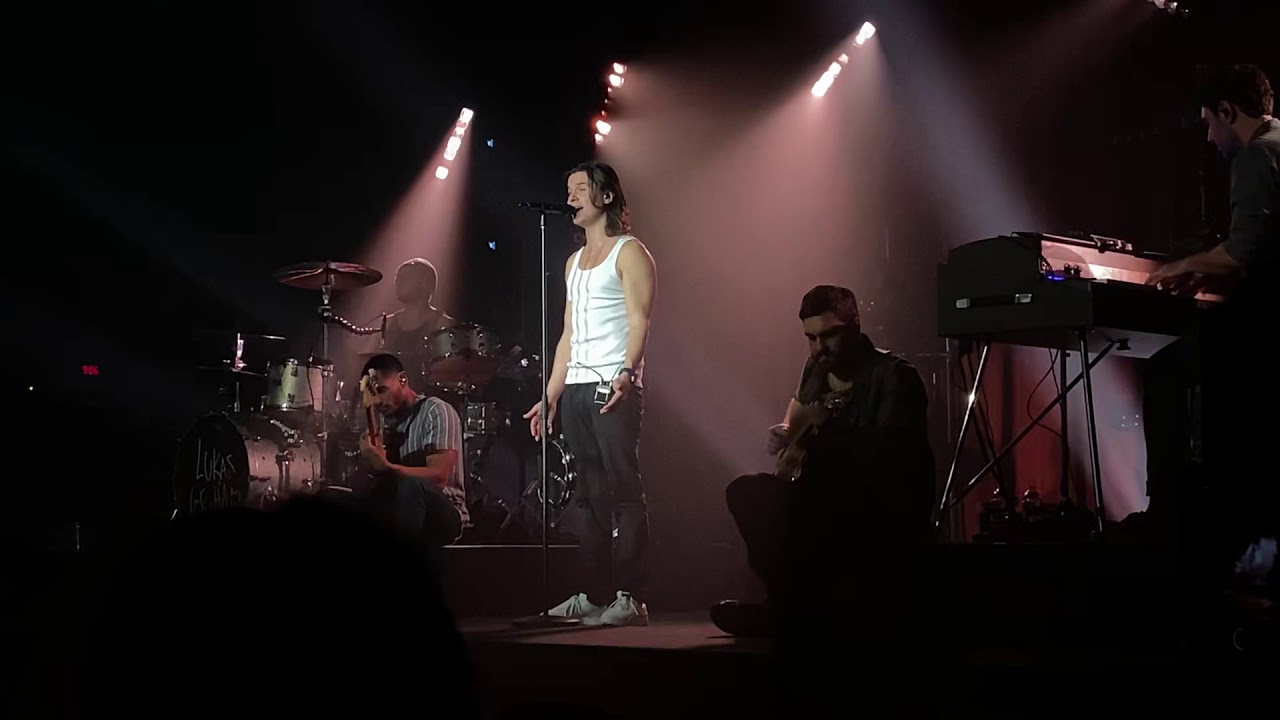Lukas Graham - Love Someone (Live in Chicago)