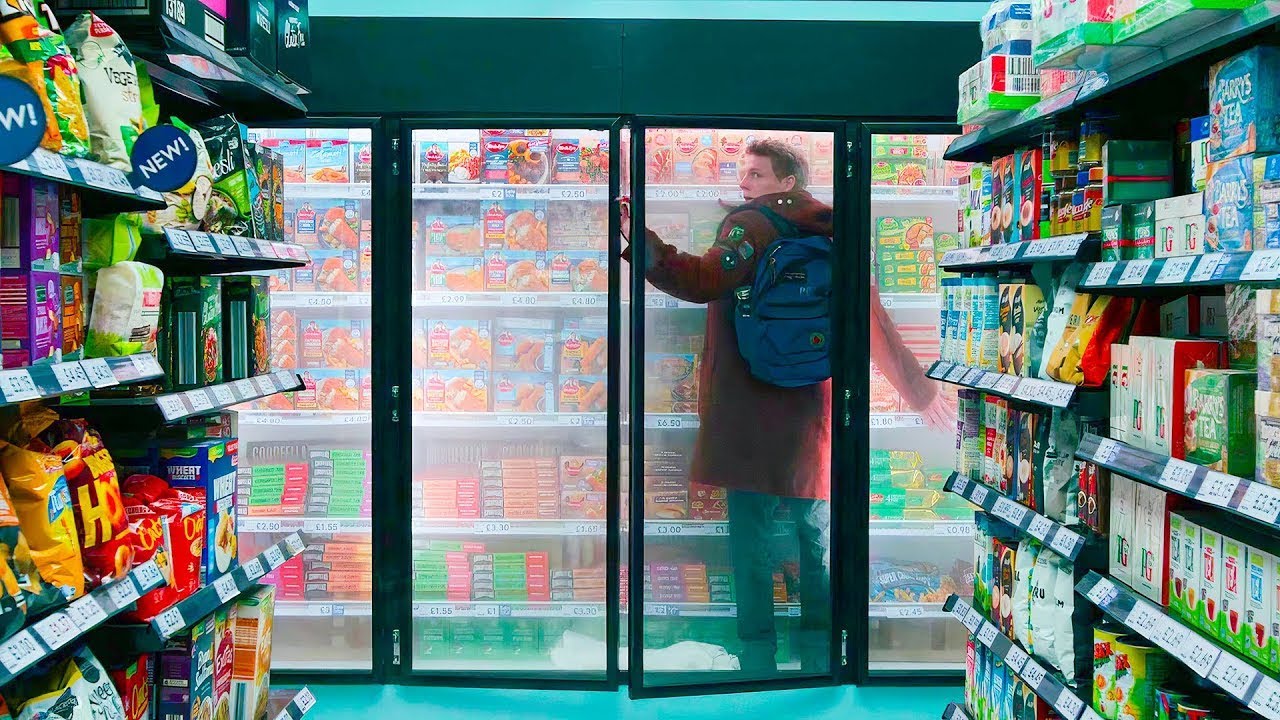 Una Puerta Que Teletransporta a Cualquier Parte del Mundo (La Puerta Secreta) Resumen de Pel&iacute;culas