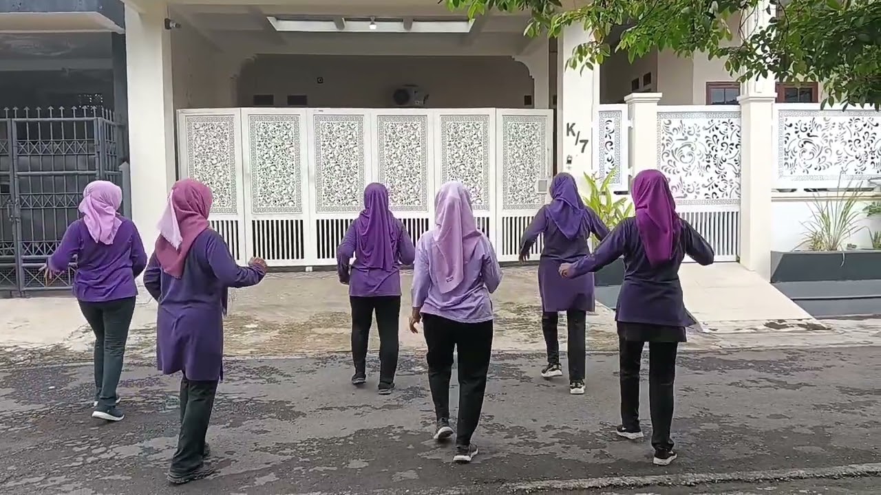 Tor Monitor Ketua/choreo Putri Dmers/demo Balada LDc kaligelang Pemalang.
