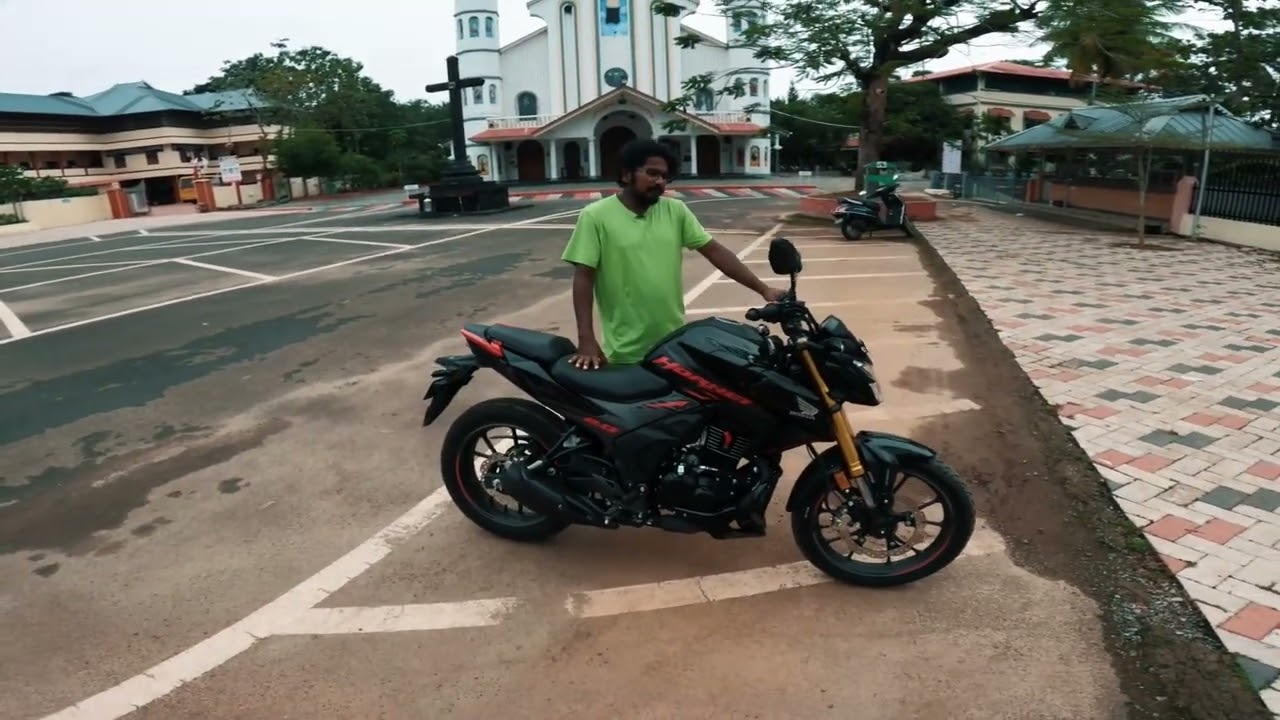 Honda Hornet 2.0 Personal Review // first riding experience