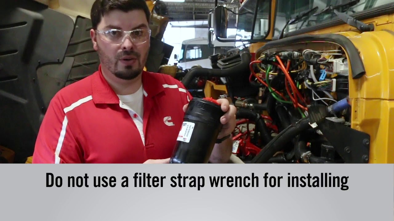 Servicing the FF63054NN fuel filter for 2013-2020 Cummins B & L Series engines