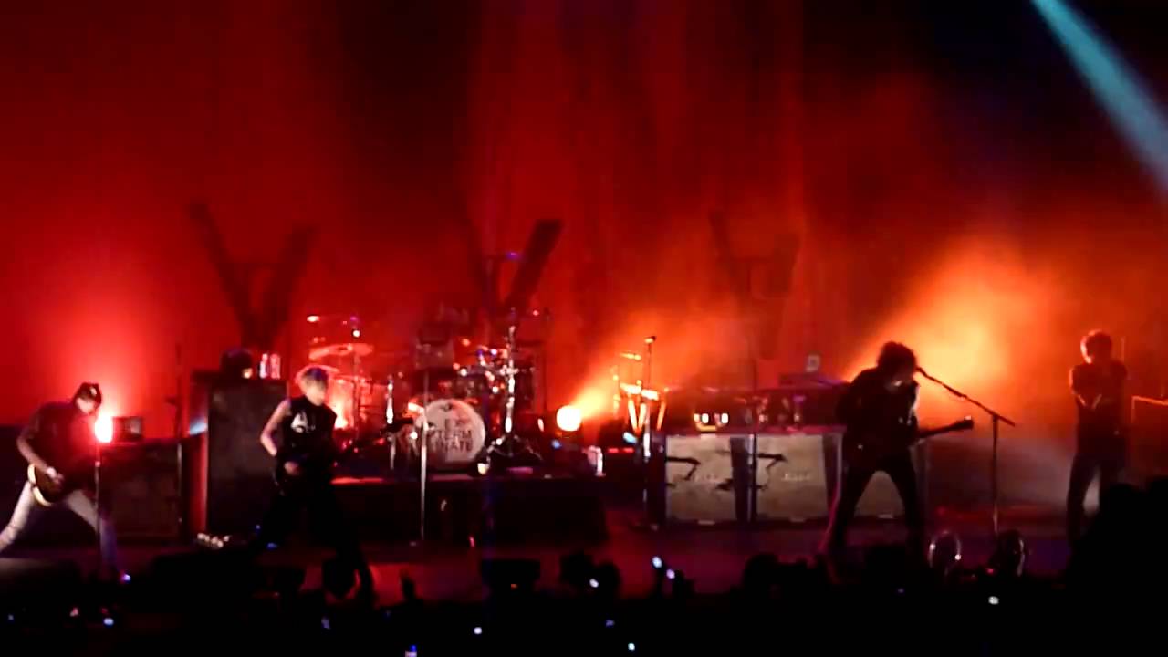 My Chemical Romance - Na Na Na (Live @ 013 Tilburg - 26.02.2011)