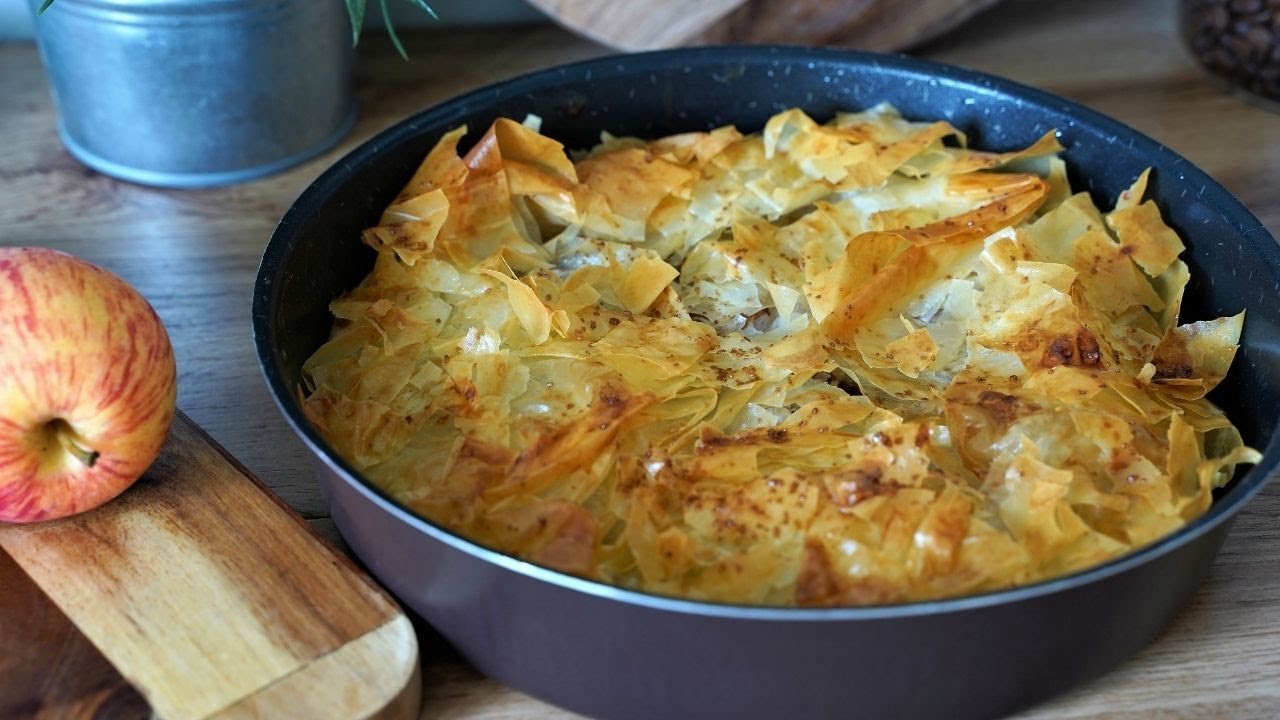 CROUSTADE AUX POMMES TRADITIONNELLE