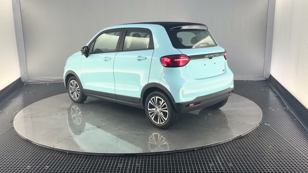 LeapMotor T03 Blue Walk Around