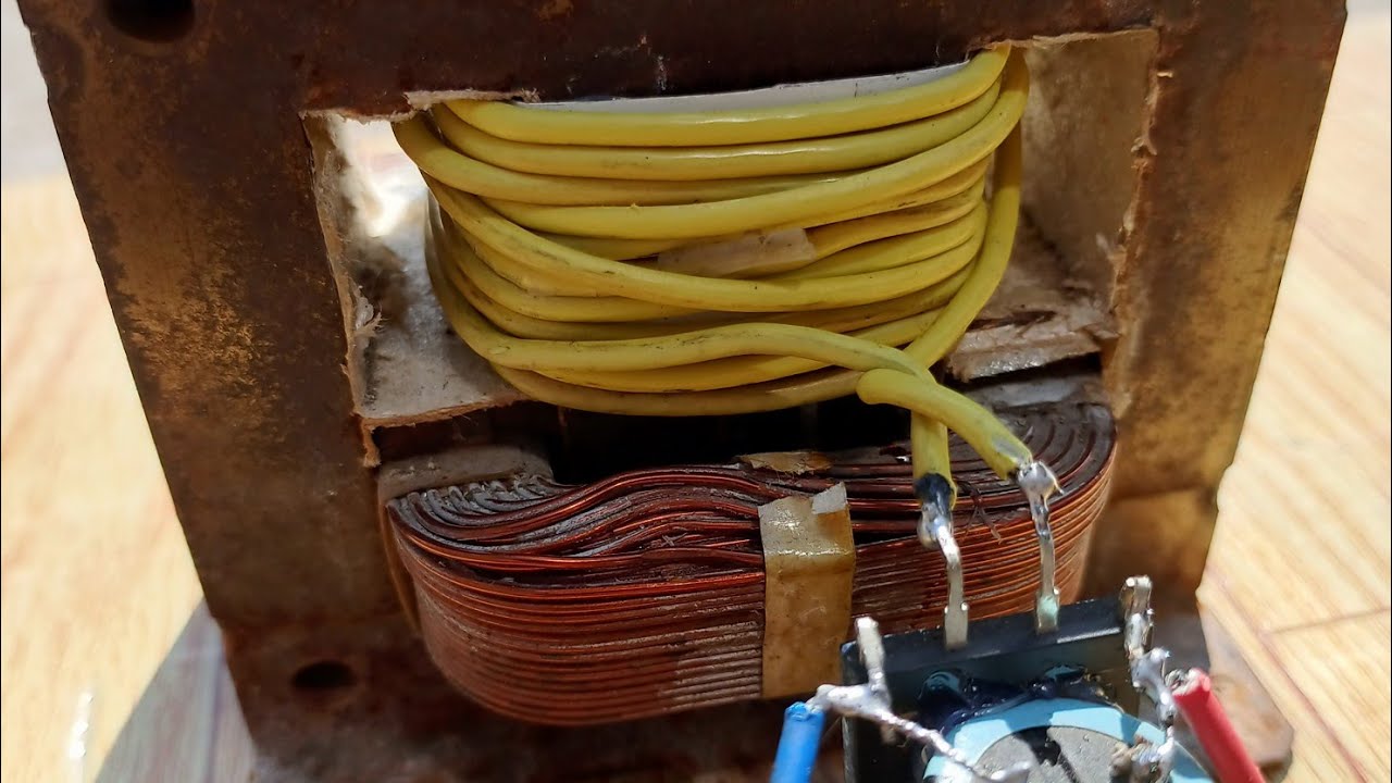 Lets Make 12 Volts Battery Charger out of a Microwave Transformer(full tutorial)