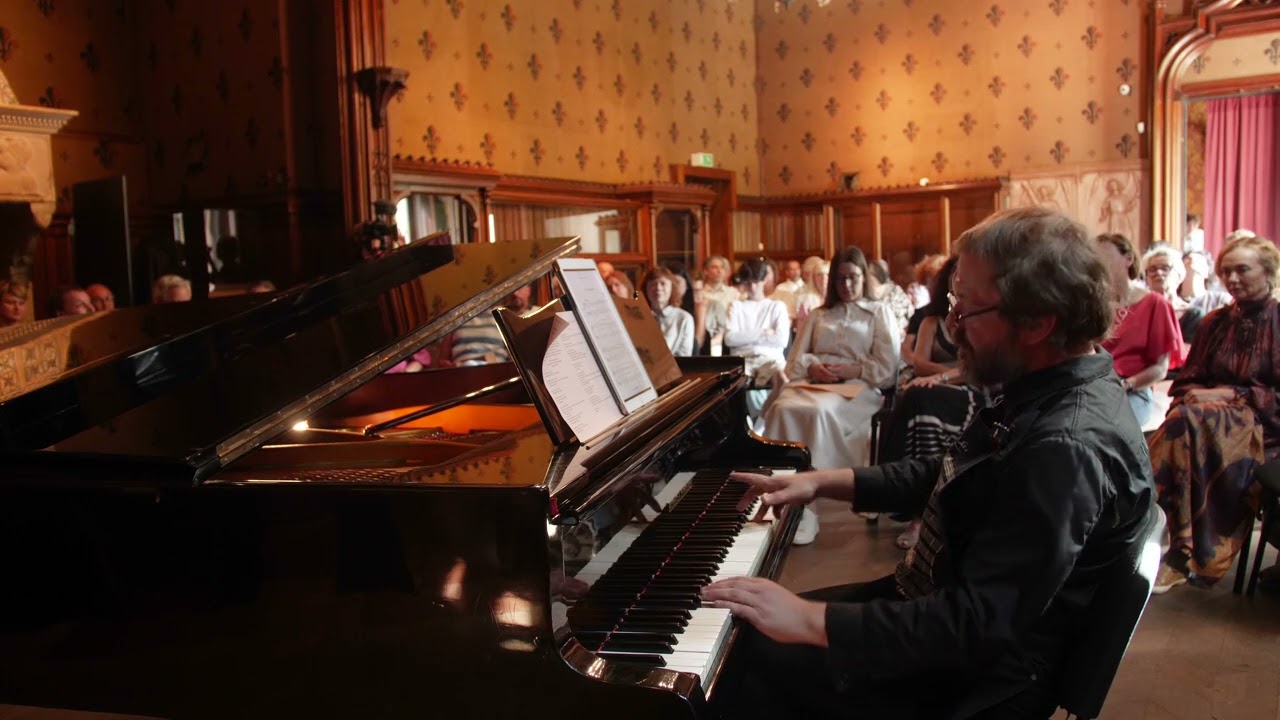 ‘Erik Satie dans un cercle d'amis’ / Evgeny Gromov, piano