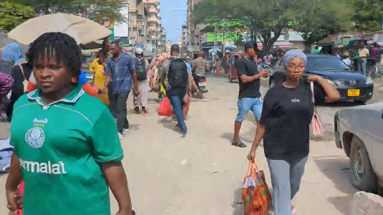 JIJI LA DAR ES SALAAM LINA UTULIVU WA HALI YA JUU#comedy #viralvideo #tanzania 