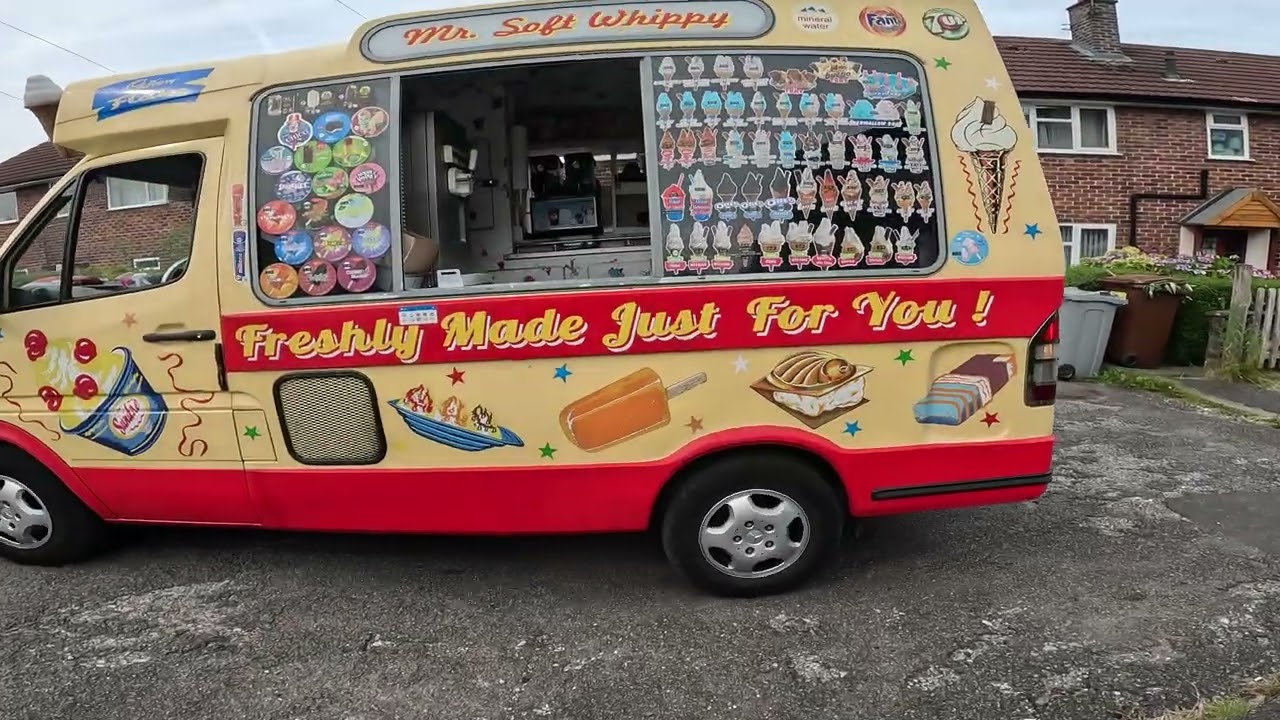 ice cream van in hot weather