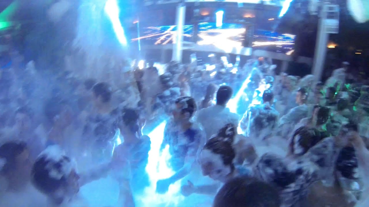 Soirée mousse Cap d' Agde
