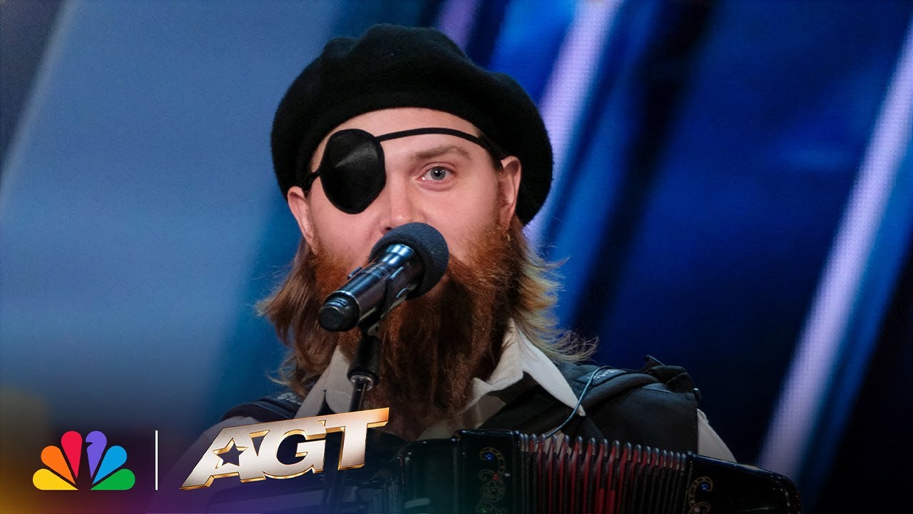 Audience Backs Comedian After Receiving 3 Buzzers | French Accent | AGT