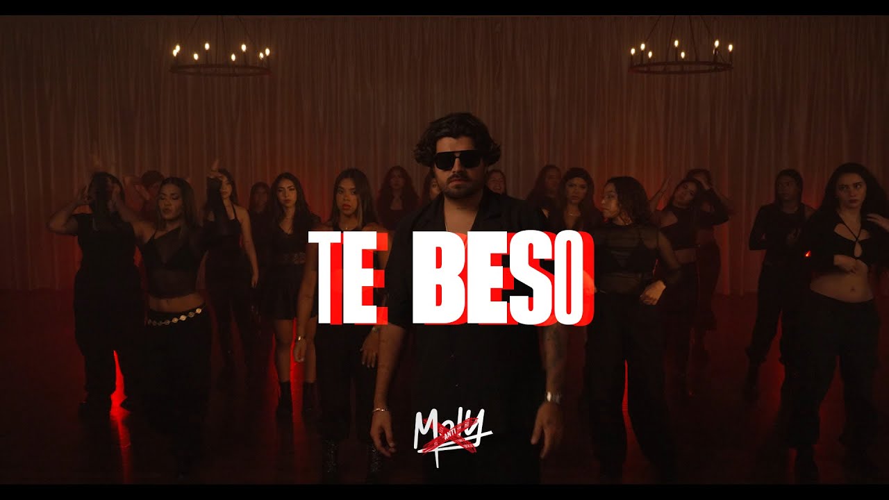 Jonathan Moly - Te Beso (Official Video)
