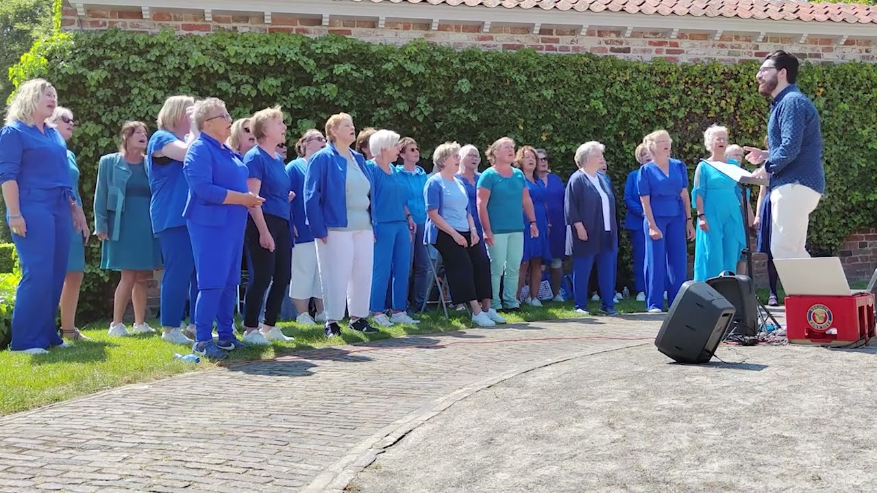Popkoor Songbird zingt Viva La Vida - Borgconcert 2023