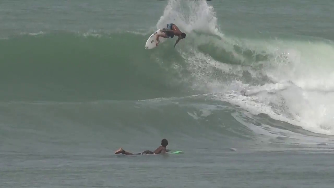 Picos de Surf em Baía Formosa (RN)