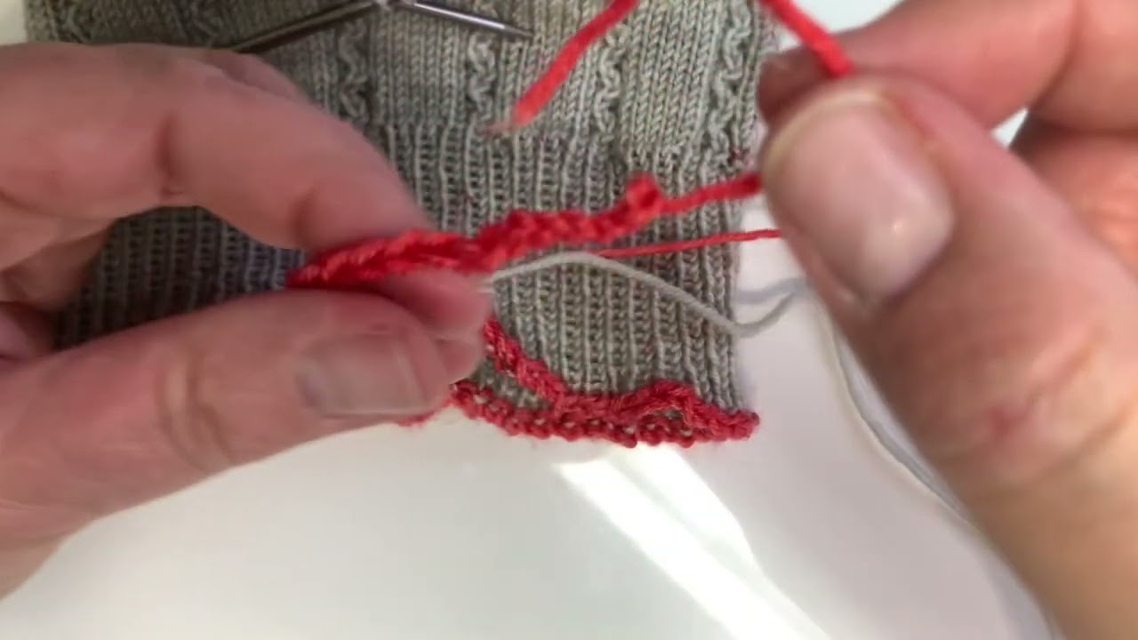 Montage provisoire au tricot avec un crochet