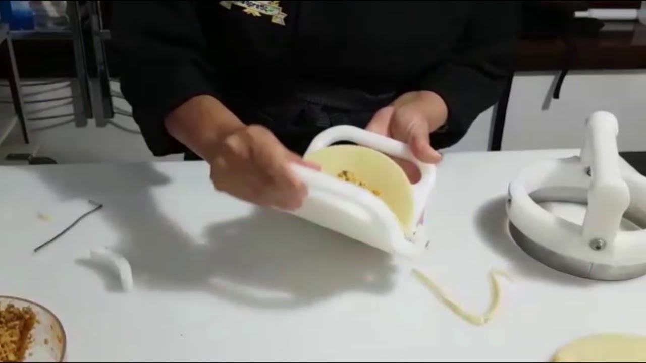 Máquina Modeladora de Salgados - Maqpratic