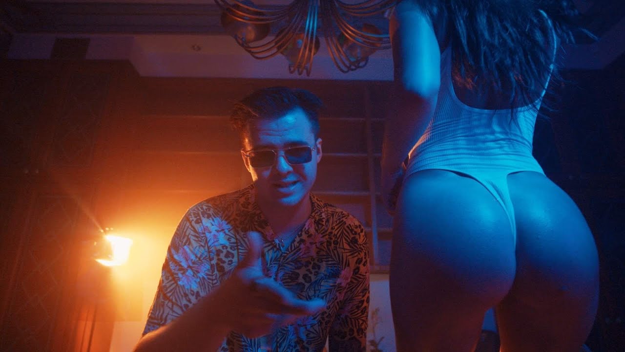 Młody Pit - CUBAN DOLL (Official Video)