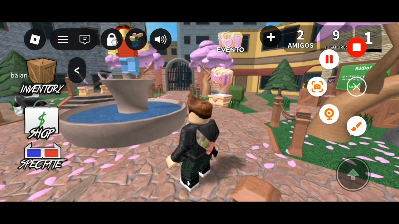 Jogando Mm2