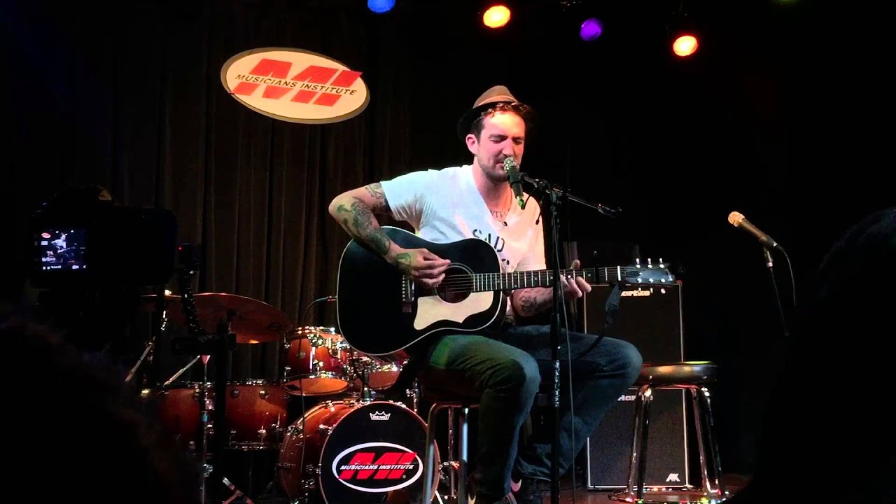 Frank Turner - Cover Meatloaf's Bat Out of Hell