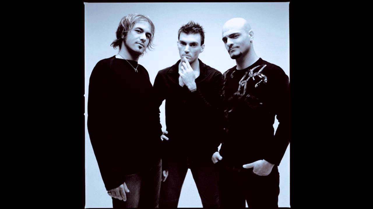 Eiffel 65 cover : Move your body 2013 remix