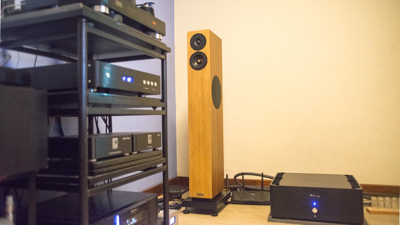 Spain: Marantz NA-11S1, Audio-gd M1, Audio-gd M3, Penaudio Serenade