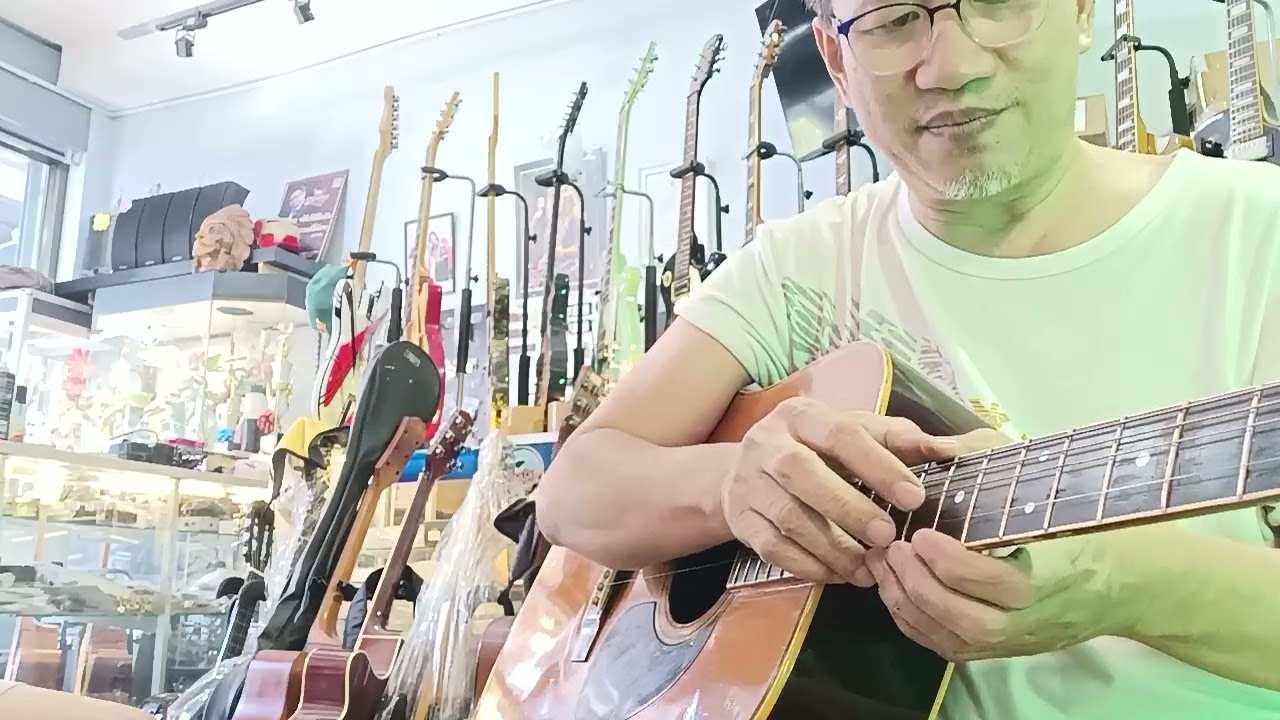 กีตาร์เก่าเกิน 40 ปี เช็คทุกจุดก่อนซ่อมโม