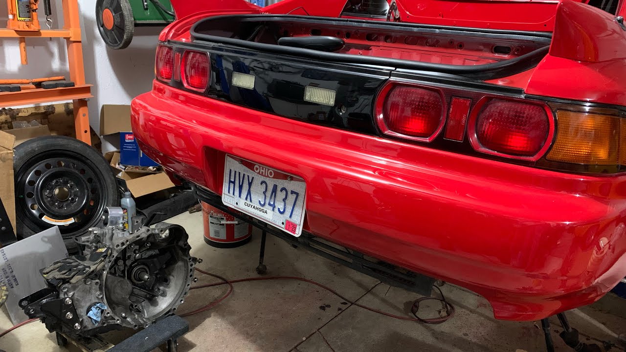 SW20 Toyota MR2 2GR V6 - Cleaned up the E153, check for a LSD, & install the Hux titanium bolt kit.