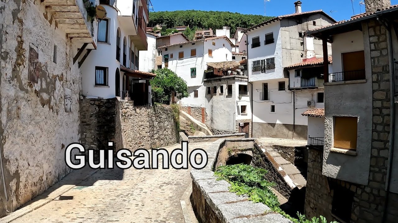 [4k]🇪🇸 Exploring the village of #Guisando: A Taste of Andalusia in the Gredos Mountains