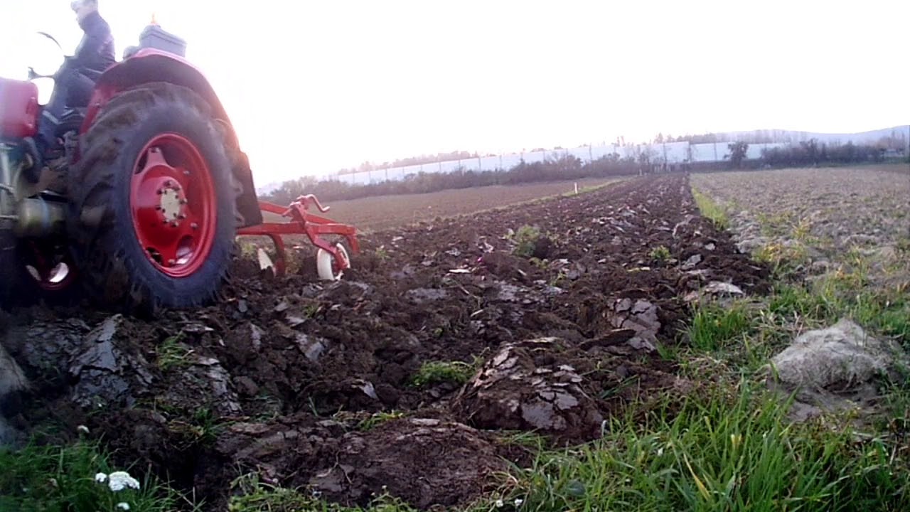 Zetor 4712 hlboká orba - trápenie