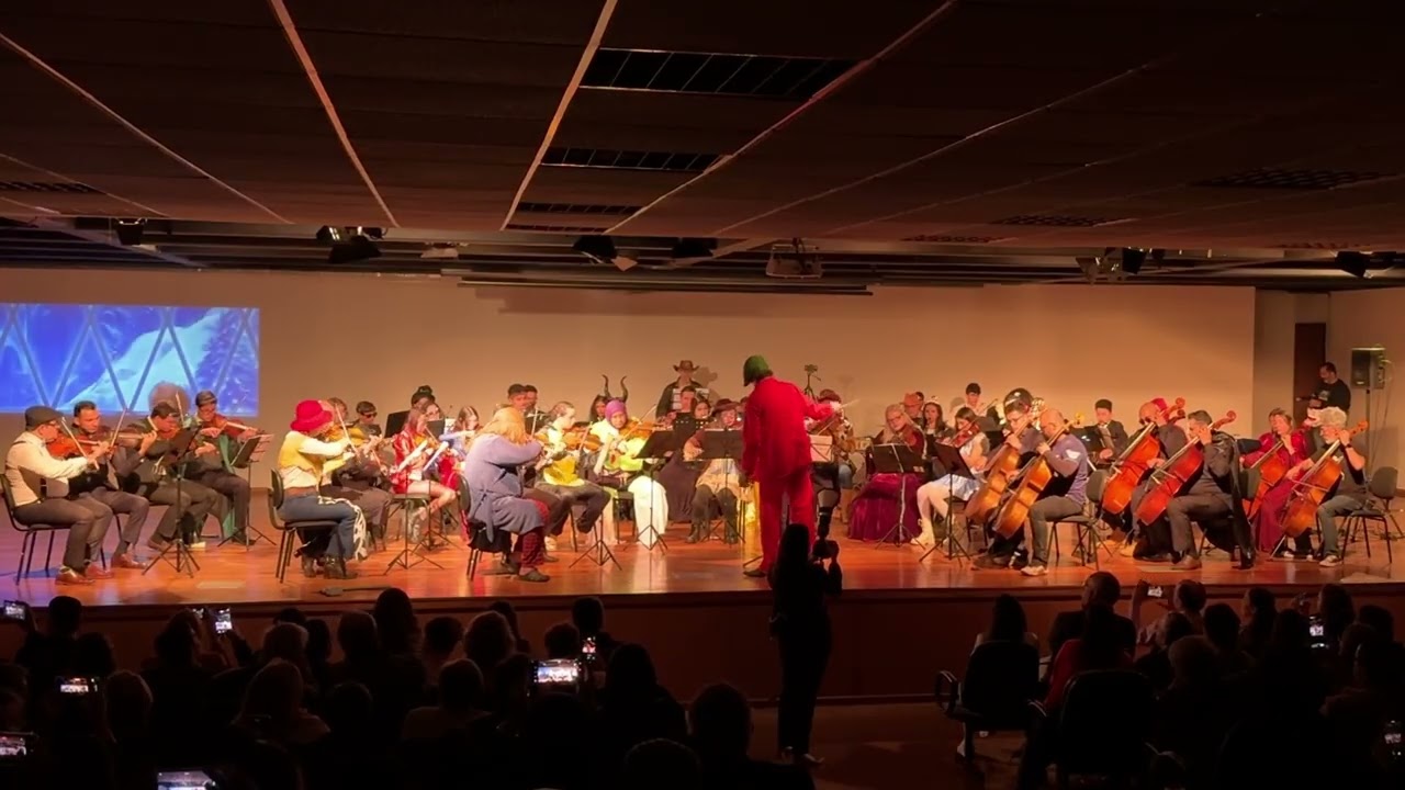 Orquestra Filarm&ocirc;nica &Aacute;pice Jundia&iacute; - Cartoons