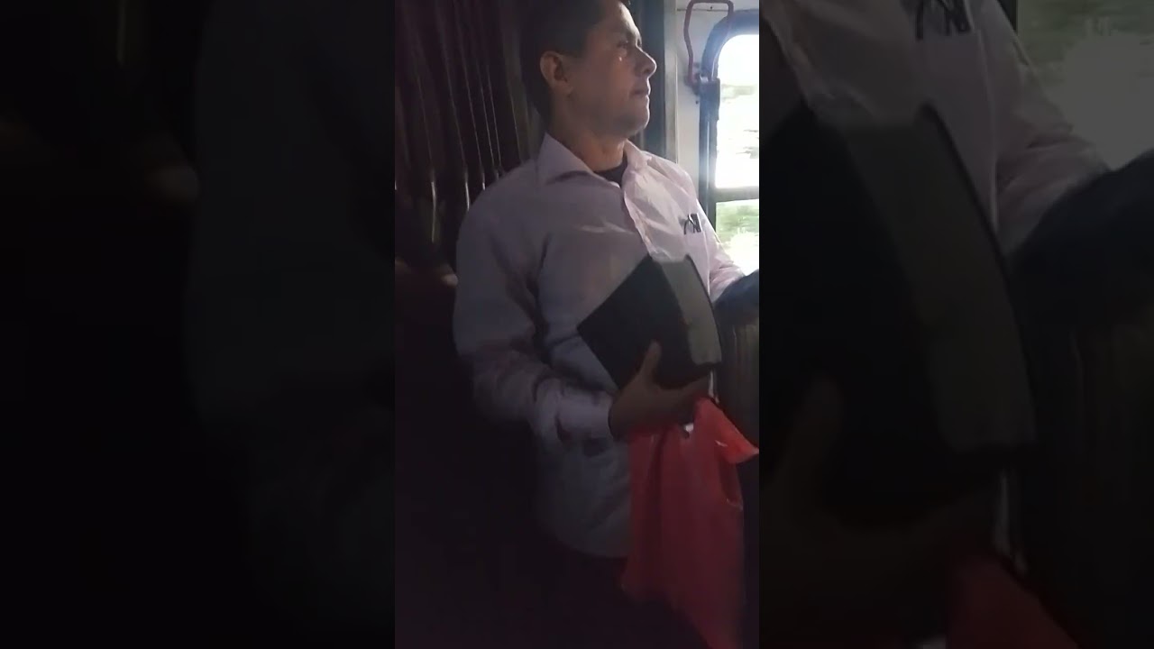 Somente Jesus e o Senhor que nos conduz a vida eterna 