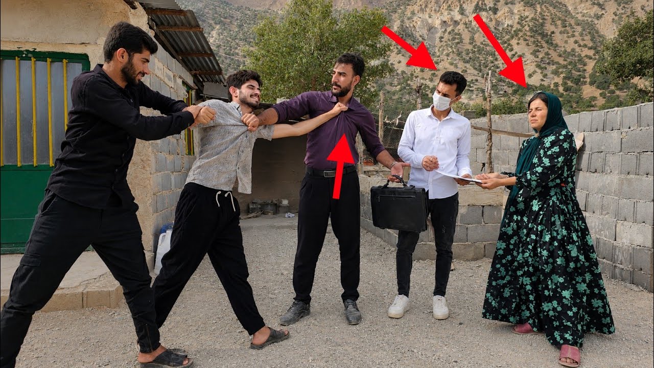The presence of a lawyer and an expert at Kobra's house and Ali's conflict with them