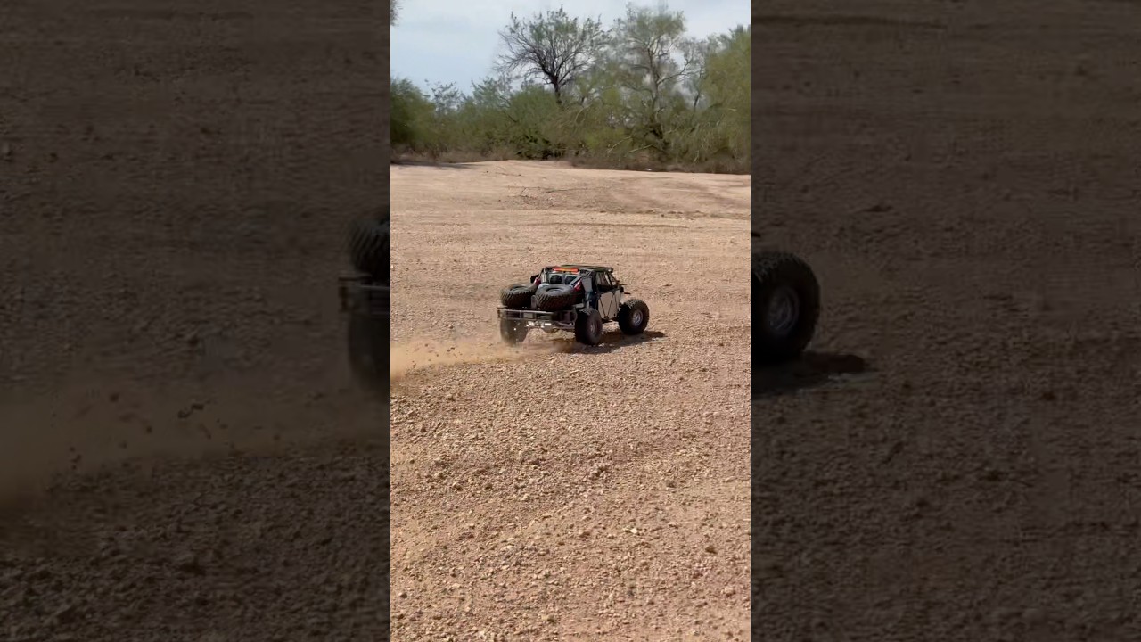 Traxxas UDR In Desert Trails 🏜️