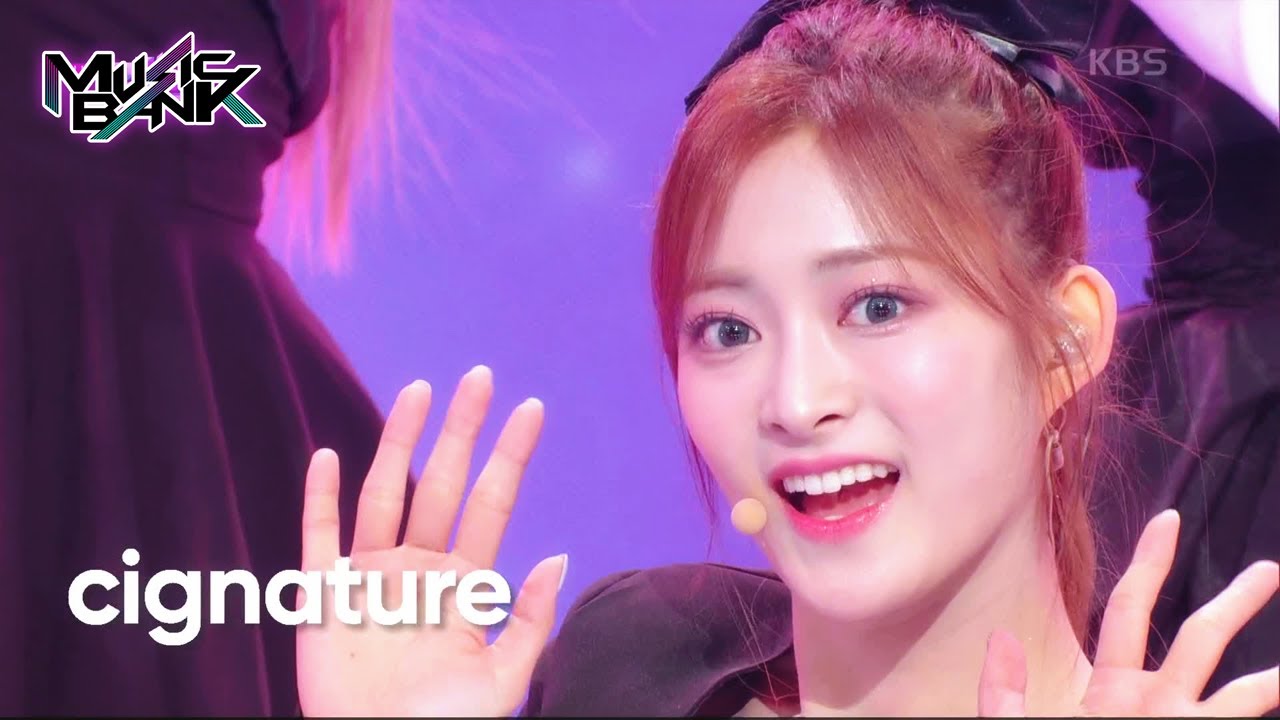 AURORA - cignature [Music Bank] | KBS WORLD TV 230203