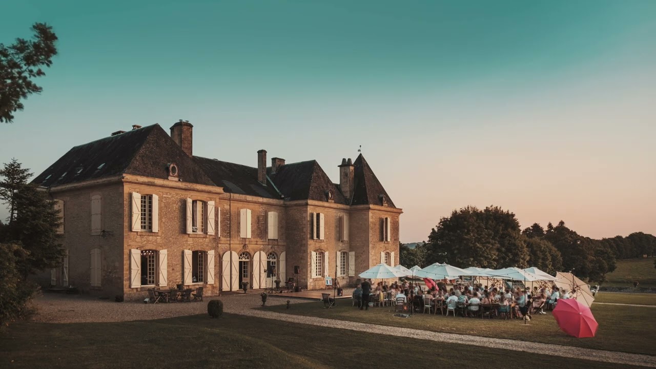 Time-lapse of wedding event at Chateau de Lacoste in the Dordogne region of France