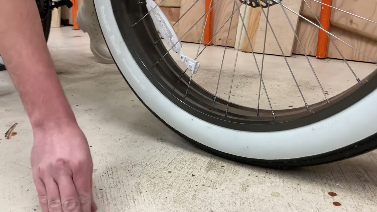 Pop Front White Wall Fat Bike Tire