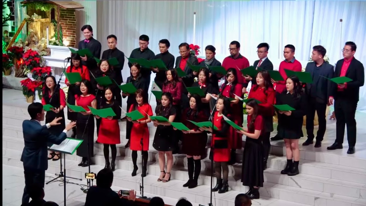 Đêm Thánh Hồng Ân - cđ Cecilia [Thánh Ca Canh Thức Giáng Sinh 2025]