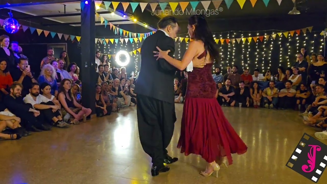 Bailan! CHICHO FRUMBOLI & MOIRA CASTELLANO   | El flete | Tango Argentino | Junando Milongas®