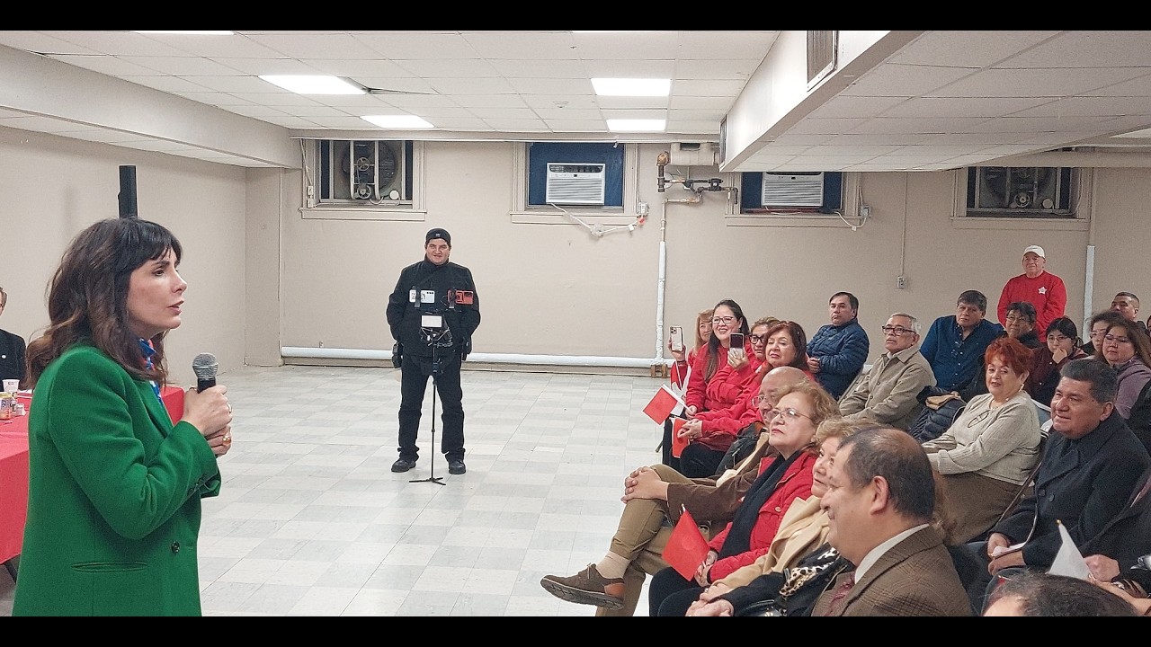 CARLA GARCÍA SE REÚNE CON PERUANOS DEL EXTERIOR EN PATERSON