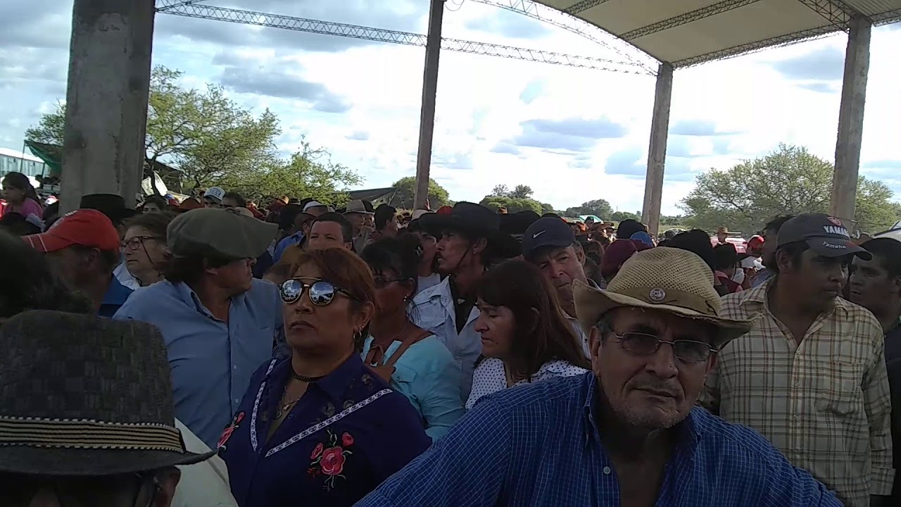 Chencho encina el cantor del pueblo paraje pampa bandera