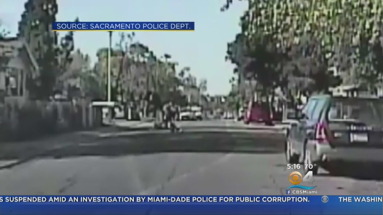 Sacramento Cop Tackles, Beats Man For Jaywalking