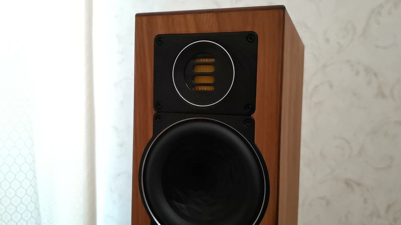 Elac fs 407 & Marantz sc-7s2 & Mark levinson 27.5