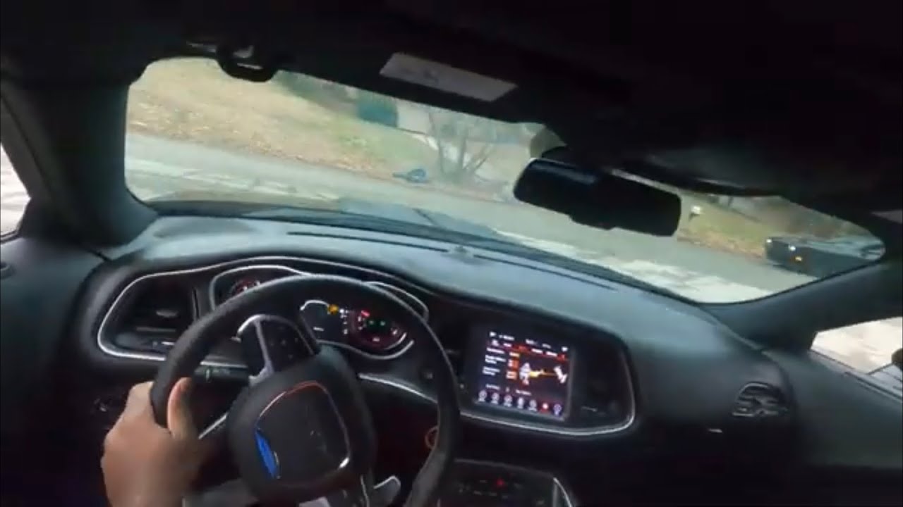 POV FIRST TIME SLIDING MY SRT 392 CHALLENGER 😱…*I HIT SOMETHING AGAIN*