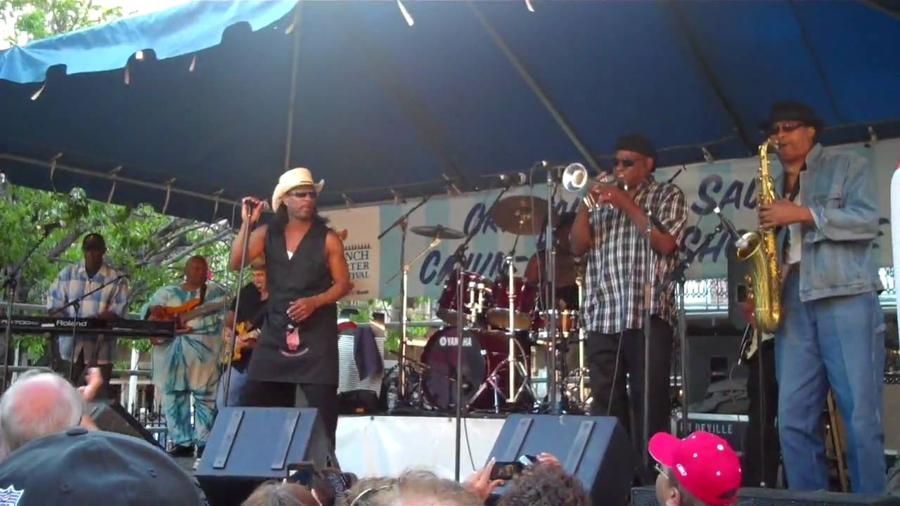 French Quarter Festival 2010. Rockin' Dopsie, Jr. Clip 01