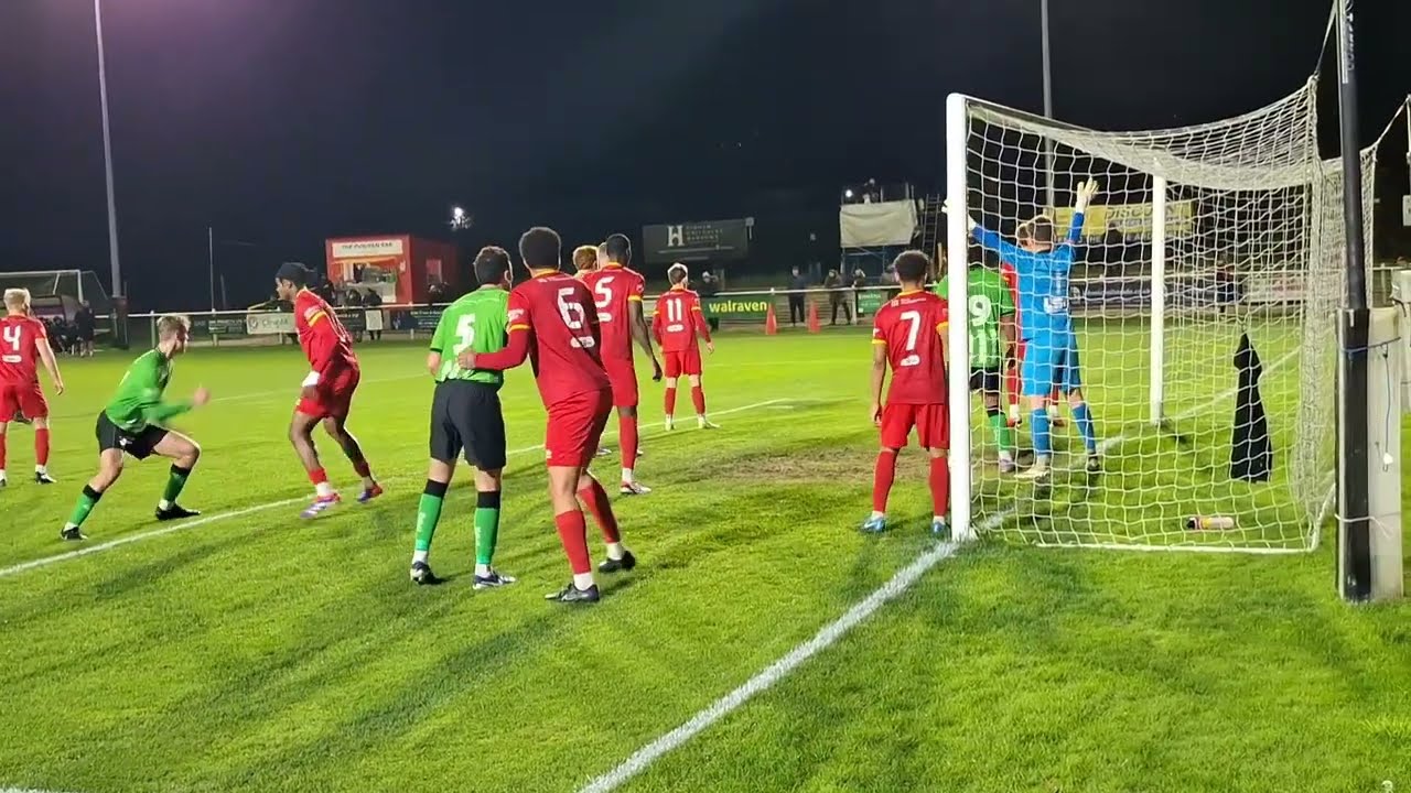 251118 Banbury United  3 Bromsgrove Sporting 0
