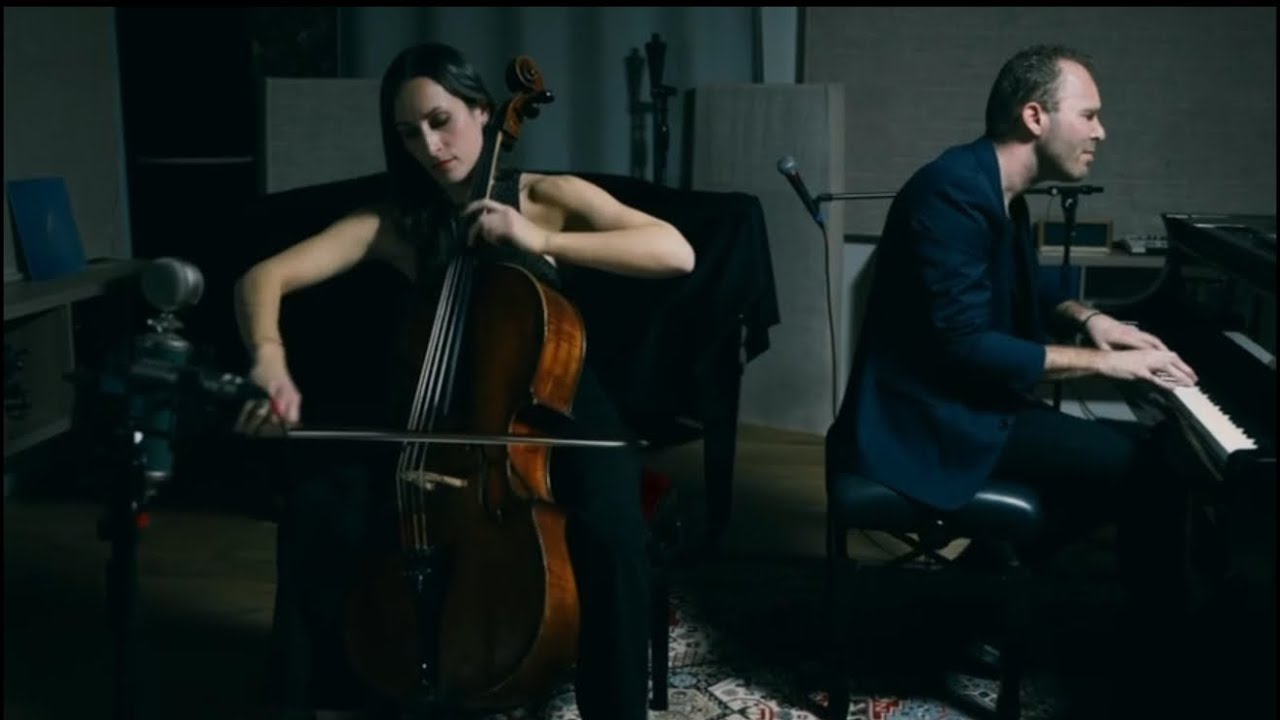 A Time For Us / Julie Sévilla-Fraysse & Vincent Bidal￼