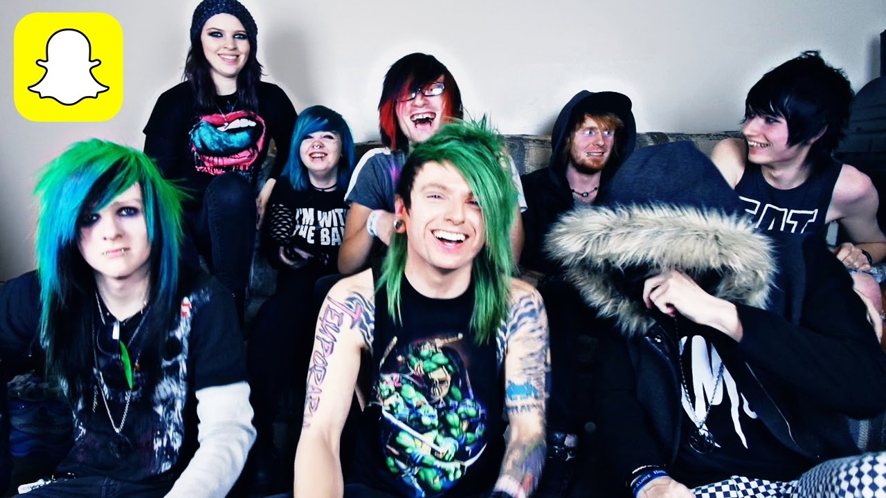 EMO SQUAD ANSWERS SNAPCHATS!
