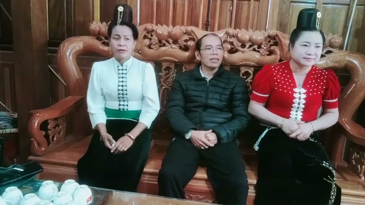 Hát chúc sức khỏe Xuân ở lai châu